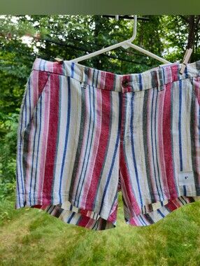 Old Navy Everyday Shorts Womens 12 NWT Linen Blend Multicolor Stripe Mid Rise